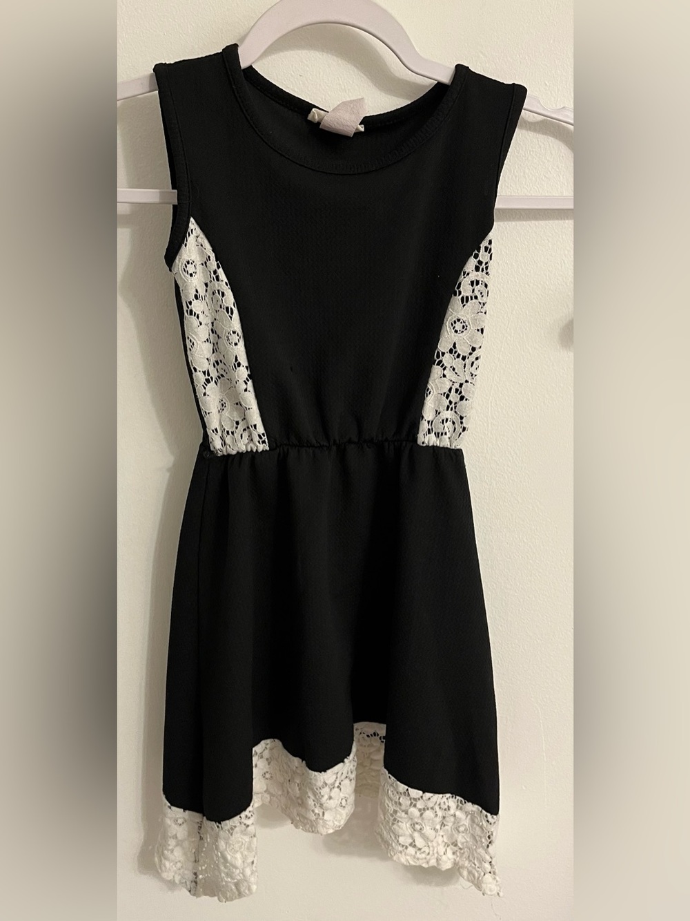 btween Black and White Lace Panel Sleeveless Kids Dress